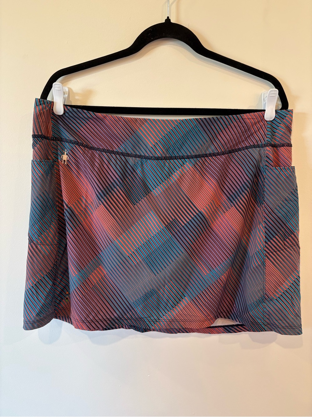 Smartwool Pink and Blue Diagonal Stripe Skort